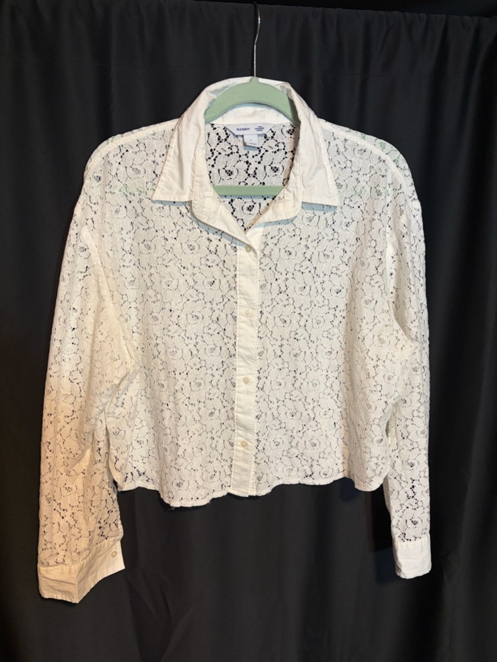 Old Navy White Lace Button-Down Cropped Shirt